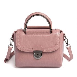 HBP 2023 versión coreana nuevo bolso pequeño de piel de vaca para mujer bolso de hombro tipo bandolera bolso de cuero Guangzhou