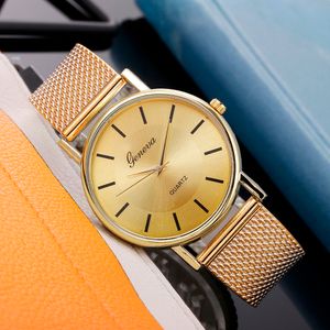 HBP Golden Watch Girls Casual-Wrists Casual Wrists Fashion Ladies Watchs en acier inoxydable Mouvement de quartz sur-bracelet électronique