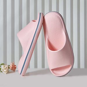 HBP Zapatos de suela gruesa antideslizantes para el hogar sin marca Chanclas de moda para mujeres y hombres Alta calidad Fábrica al por mayor Barato
