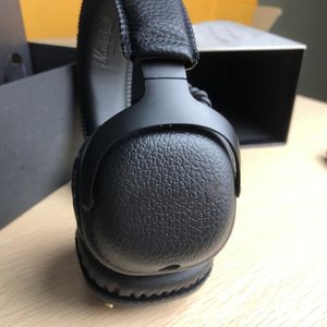 Casque MID Bluetooth Casque de jeu pliable sans fil sur l'oreille avec contrôle du volume du microphone avec emballage de vente au détail