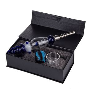 Headshop666 NC040 Environ 6,41 pouces Bong à eau en verre Dab Rig Pipes en verre Coffret 510 Quartz Céramique Cire à ongles Plat Pot en silicone Style tour coloré Pipe à main pour fumer