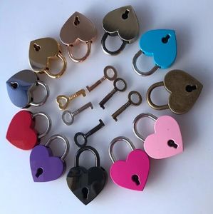 Cadenas en forme de coeur Mini cadenas de style antique vintage avec serrure à clé pour voyage boîte à bijoux de mariage journal intime livre valise faveur de fête