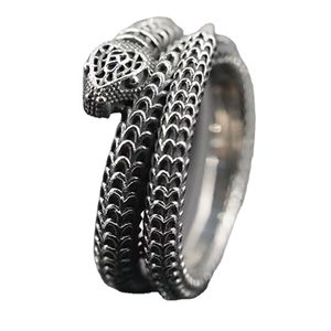 High Luxury Polished Designer Women Women Rings Band Banda de acero inoxidable Pareja Ring Diseño de moda Joya para mujeres Al por mayor