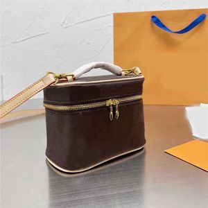 Alta calidad 3 tamaños Bolsas de diseñador Mujeres Caja Cadena Bolsa de cosméticos Bolso Bolsos de hombro Cámara Bolsa de hombro Lady Luxurys Bolsos Monedero 230116