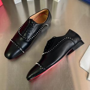 Diseñador de alta calidad Zapatos de cuero real para hombres de negocios Botas retro clásicas Pista de lujo Zapatos de vestir con suela roja Mocasines con suela de cuero Zapatos de vestir para hombres de oficina HJ1378