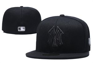 Casquettes ajustées de haute qualité Lettre Taille Chapeaux Casquettes de baseball Designer Plusieurs styles disponibles Adulte Visière Plate Pour Hommes Femmes Entièrement Fermé Ajusté L18