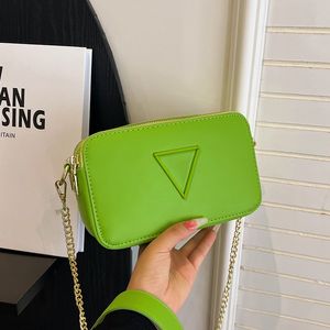 Sac à main de haute qualité Designers Sac Sacs à bandoulière pour femmes GU Lettre Noir Blanc Vert Plain PU Zipper Classics Flap Mini Sacs Femme Lady Messenger sac en gros