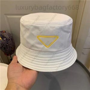 Haute qualité en plein air décontracté quatre saisons chapeau de pêcheur designer casquette de seau chapeau de haricot chapeau de soleil pour hommes et femmes chapeaux de disquettes pliants de luxe casquettes de ballon de plage de luxe