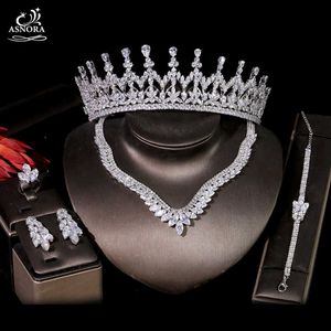 Haute qualité Simple goutte d'eau Dubai ensemble de bijoux femmes collier de mariage boucles d'oreilles couronne ensemble accessoires de fiançailles T0859 H1022