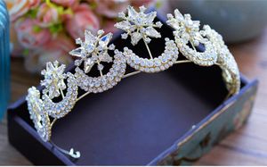 Himstory Luxury Crystal Gold Tiaras Crown Cabello de novia Joyería de oro Estrellas de oro y vestimenta de concurso de luna Accesorios para el cabello de la boda6104526