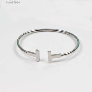 Accueil Cuff Diamondbangle Bracelet en or pour homme 925 Sterling Silver Plaqué 18k Bracelets en or rose en forme de T Open Spring Réglable1