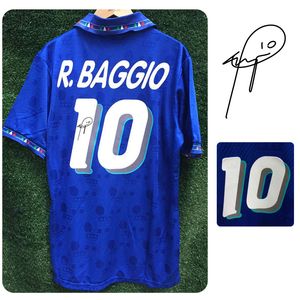 Accueil Textile All Super Star Ronaldinho Signature Signé Rétro Kaka Gerrard Ronaldinho Classique Vintage Maillot Soccer Patch