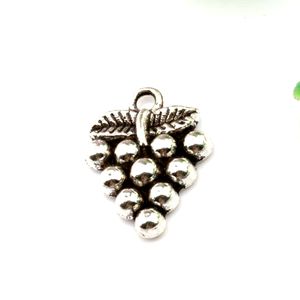 150 pièces Antique argent alliage raisins pendentif à breloques pour la fabrication de bijoux Bracelet collier accessoires de bricolage