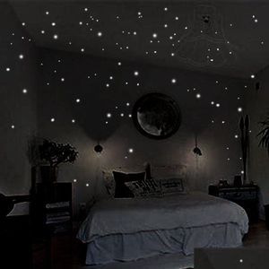 Pegatinas de pared que brillan en el punto redondo Pegatinas de estrellas oscuras Pegatinas de pared de vinilo luminosas como Night Roman bbyaAo bdesports