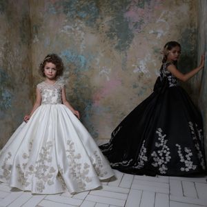 Venta caliente vestida de vestidos de flores para bodas Aplicadas de vestidos de concurso para niños pequeños Sheer Jewel Neck Satin Kids Prom Vestido 407