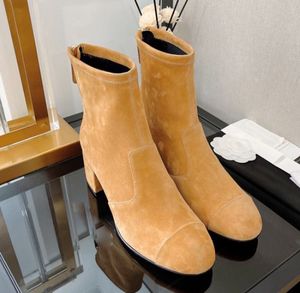 Vente chaude Designer C de la plus haute qualité nouvelles petites bottes courtes parfumées bottes minces élastiques à talons hauts en cuir véritable talons épais et bottines