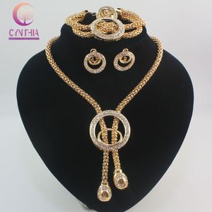 Offre spéciale mariage nigérian perles africaines ensembles de bijoux mode femmes Dubaï plaqué or 18 carats gland collier boucles d'oreilles Bracelet anneau ensemble de bijoux