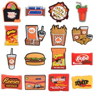 Vendre à chaud Classic 2D Food Shoe Charms For Clog Custom Plastic Plastic Candy Clog Charmes pour la décoration cadeau de bracelet par DHL / FedEx