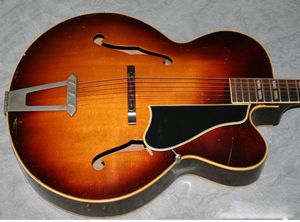 Vente chaude bonne qualité guitare électrique 1954 L7-C tabac Sunburst (# GAT0221) instruments de musique