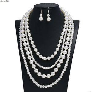 Collier de perles accessoires à chaud à la mode et simple robe de soirée de chaîne de pull multicouche pour les femmes S4xm