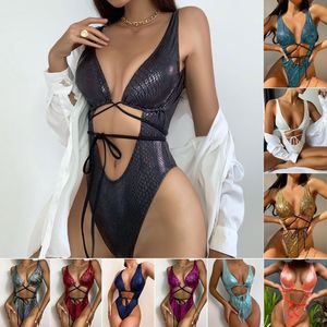 Vendre de la vente européenne et américaine et américaine Sexy Sexy Sans mannequin lacet Up Massuit à lacets Bikini étranger