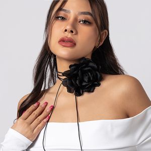 Collier ras du cou en fleur de gaze fait à la main pour femmes, bricolage, tissu, fil de cire, ruban, chaîne de clavicule, collier à pompon épicé pour fille, offre spéciale