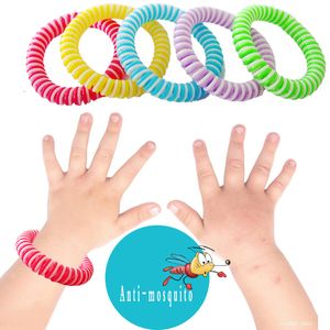 Pulsera repelente de mosquitos para niños Pulsera de control de plagas Diseño de cadena de anillo de teléfono antimosquitos