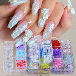 Decoraciones para uñas Mini corazón flor arco forma de mariposa cambio de Color adornos de resina DIY accesorios de manicura hechos a mano