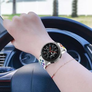 Hot Soft Silicone Watchband 18 20 22 mm para Garmin Vivoactive 3 Vivoactive 4/4S Sport Rapate Relleing Watch Band Bann Strap