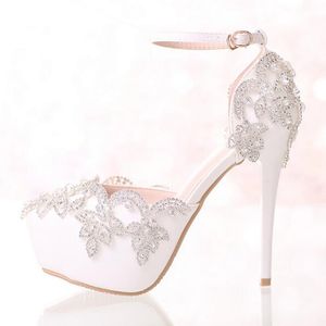Zapatos de boda con diamantes blancos, zapatos impermeables con muñequera de tacón alto y zapatos de vestir de novia de cristal fino
