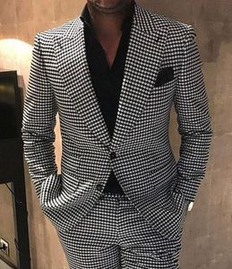 Houndstooth Groom Tuxedos Peak Lapel Men Wedding Tuxedo Fashion Men Jacket Blazer Men Prom Dinner / Darty Suit (Chaqueta + Pantalones + Corbata) 1592