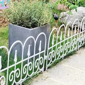 Clôture de jardinage extérieure domestique en plastique garde-corps de style européen clôture pliante décorative blanc noir clôture de jardin élégante 240309