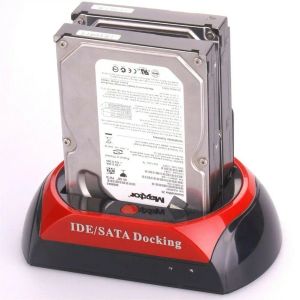 Hubs 875DJ Base de disque dur avec emplacement de lecteur multi-cartes pour 2,5 / 3,5 pouces