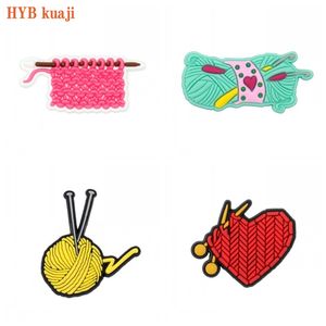 HYBkuaji décorations de chaussures à tricoter en laine breloques de chaussures personnalisées en gros