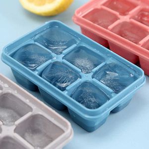 Herramientas para helados Mini 6 rejillas Bandejas para cubitos de hielo Molde para cubitos de hielo de silicona reutilizable Máquina para hacer hielo sin BPA con tapa extraíble Refrigerador para el hogar Caja de hielo Z0308