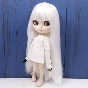 Serie de muñecas Icy DBS Blyth No280BL136 Cabello liso blanco con flequillo Cuerpo de la cara blanca 16 BJD 240403