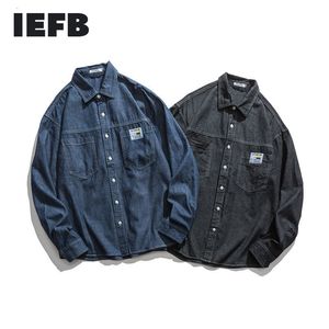 IEFB Hommes Casual Simple Couleur Solide Étiquette Denim Chemise Mode Printemps Noir Bleu Jeans Blouse Pour Homme 9Y6070 210524