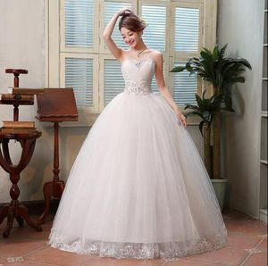 En stock pas cher chérie robe de bal robe de mariée avec appliques dentelle cristal longueur au sol Tulle avec jupon LD104