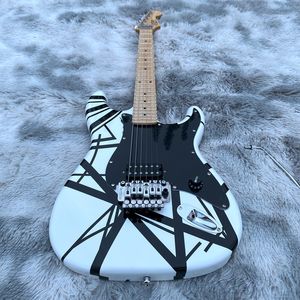 en stock guitare électrique fabriquée en chine belle et fraîche ligne blanche et noire sur le corps