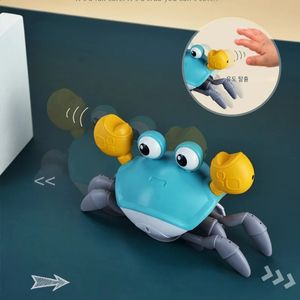 Jouets musicaux électriques rechargeables pour animaux de compagnie de crabe d'évasion d'induction jouets pour enfants cadeaux d'anniversaire jouets interactifs apprendre à grimper des jouets 240318