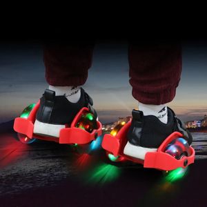 Patins à roulettes en ligne chaussures de planche à roulettes pour enfants LED Flash roue thermique réglable couleur sport petite ceinture de poulie tourbillon IA32 231011