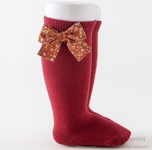 INS bébé filles imprimé floral arcs chaussettes infantile fille coton tricoté genou haute princesse chaussette noël nouveau-né enfants doux respirant sox Q2527