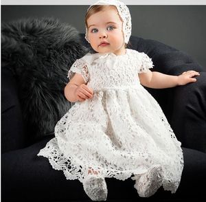 Ins Baby Girls Party Robes Kids Lace Lace Hollow Crochet Broidery Robe 1 ans Baby Birthday Ball Robe Toddlers Baptême Robe avec chapeau A01555
