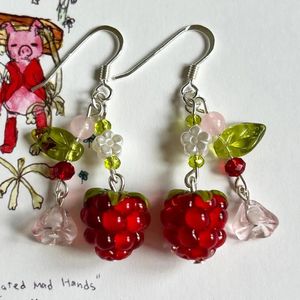 INS – boucles d'oreilles en forme de forêt de verre, faites à la main, avec breloque en forme de fleur, de perle et de raisin, 240202