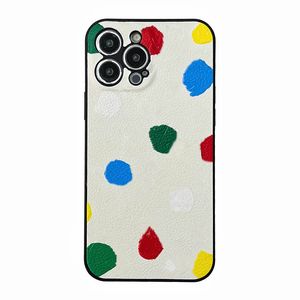iPhone 15 Pro Max Designer Polka Phone Case pour Apple 14 13 12 11 XR XS Luxe PU Cuir Pare-chocs inclus Full-body Dot Floral Print Embossed Back Cover Coque Fundas Blanc