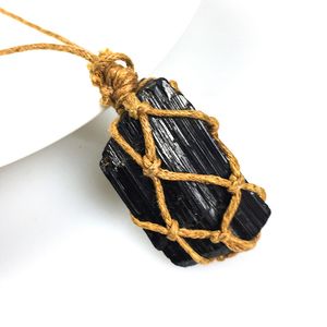 Collares colgantes hechos a mano trenzados con cuerda de piedra de energía negra Natural Irregular con cadena para Mujeres Hombres joyería de la suerte de moda