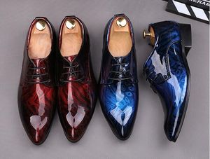Chaussures italiennes à bout pointu pour hommes, en cuir verni, à la mode, Derby, marié, mariage, Oxford, S216