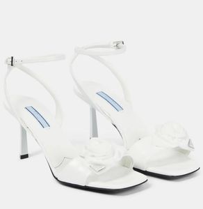Sandalias de cuero con roseta de marca italiana, zapatos de tacón alto para mujer, punta cuadrada, correa en el tobillo, color blanco y negro, para fiesta, boda, EU35-40 para caminar