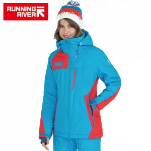 Jackets Running River Brand de alta calidad Mujeres Sports 4 Colors 6 tamaños Caqueta de esquí de 6 tamaños calientes para la mujer al aire libre #A5020