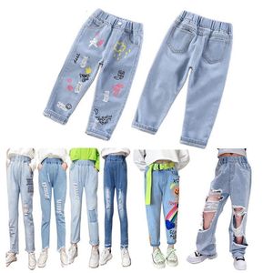 Jeans Kids Girls Jeans Floral Cartoon Long Pants Spring Autumn Graffiti Painting Print Casual Denims Short Trousers with Hole Painting 230614